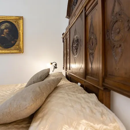 Fontana Villa